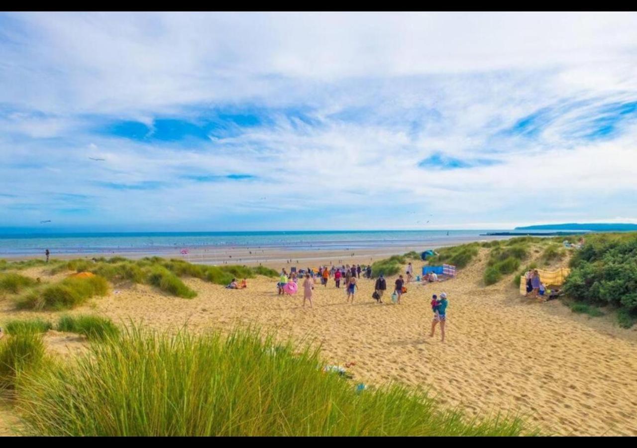 Mp768 - Camber Sands Holiday Park - Huge Lodge - Small Dog Friendly - Sleeps 8 Екстериор снимка