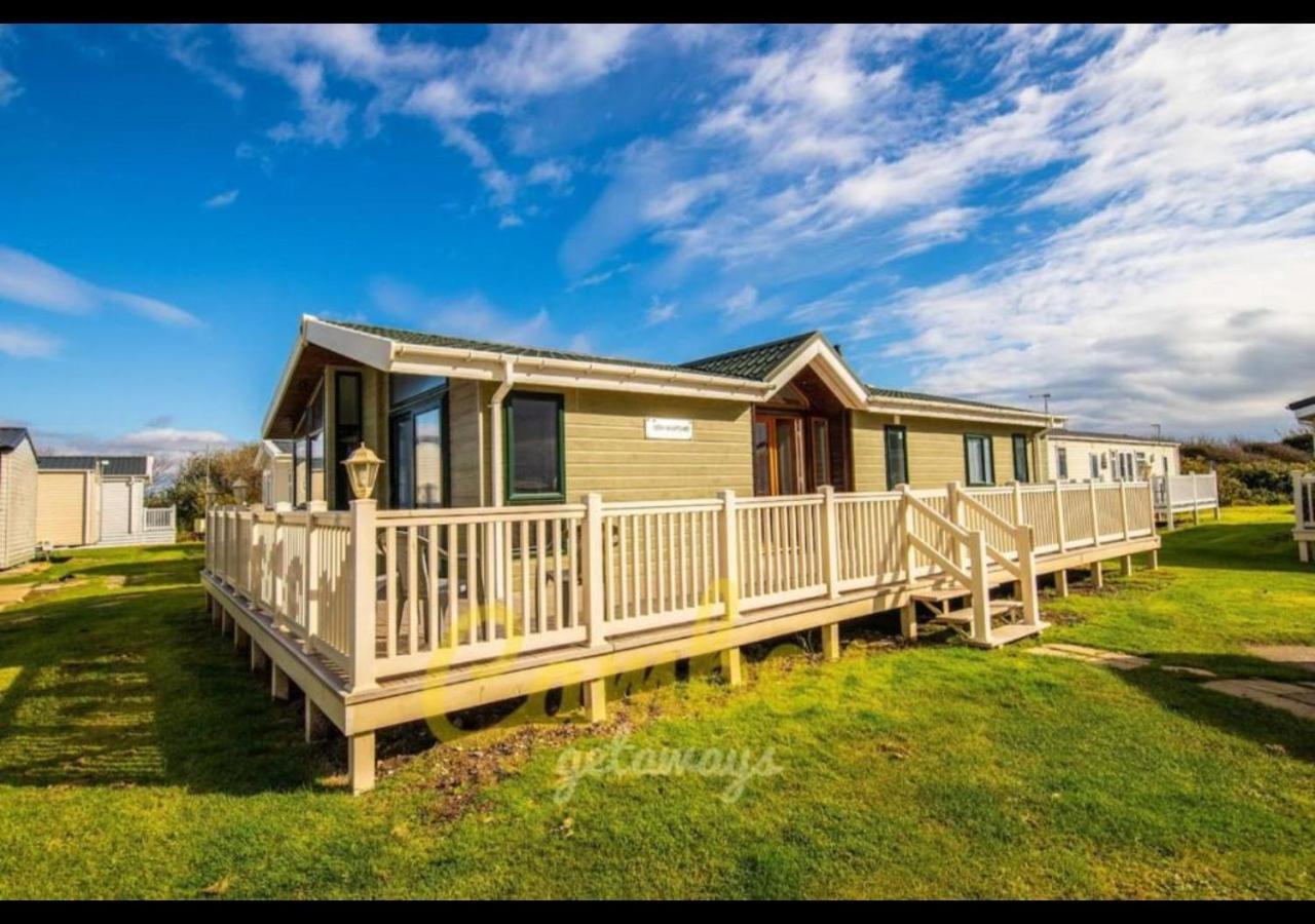 Mp768 - Camber Sands Holiday Park - Huge Lodge - Small Dog Friendly - Sleeps 8 Екстериор снимка