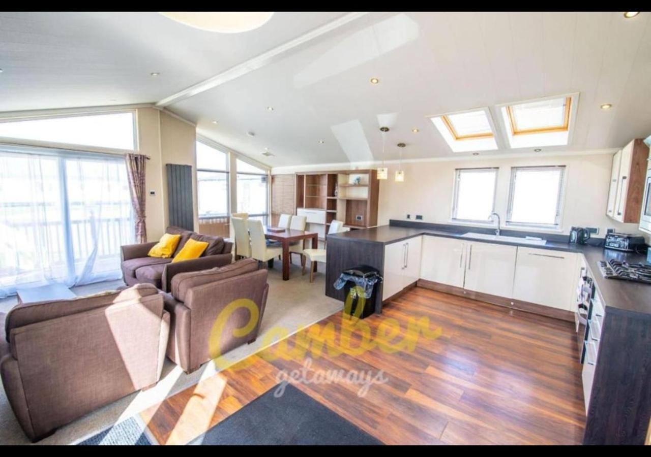 Mp768 - Camber Sands Holiday Park - Huge Lodge - Small Dog Friendly - Sleeps 8 Екстериор снимка